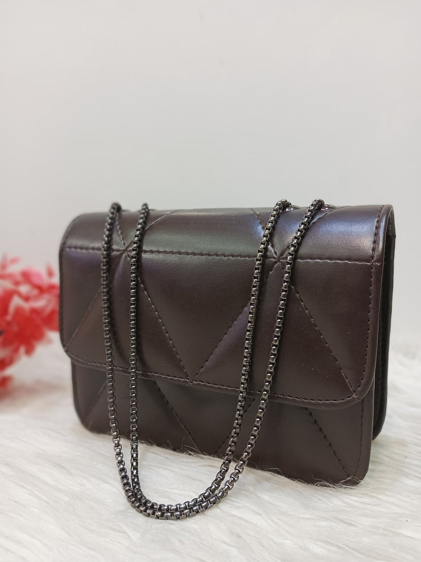 Girls' Crossbody Bag β Stylish PU Leather with Black Chain Strap