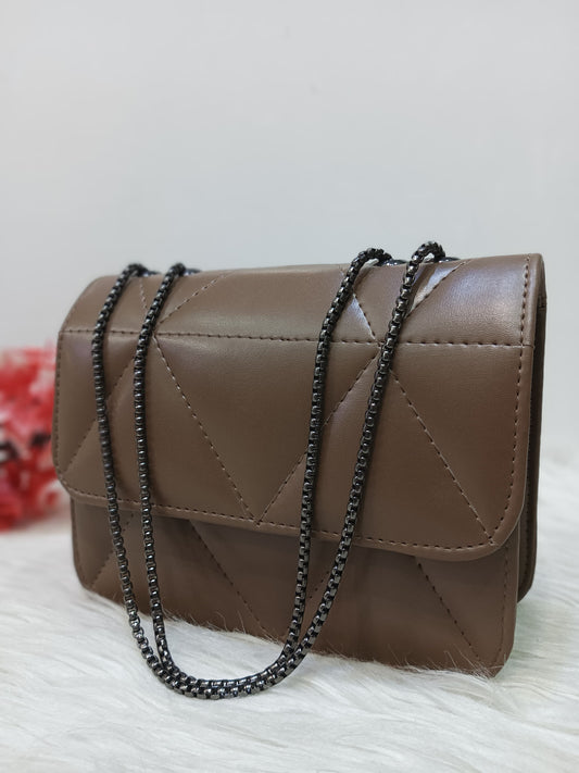 Girls' Crossbody Bag – Stylish PU Leather with Black Chain Strap