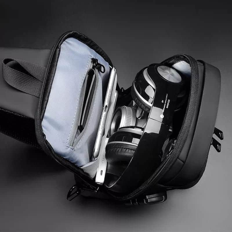 Waterproof Chest Bag - Fashion Men Sling Bag Pack with Lock Waterproof Anti-Theft